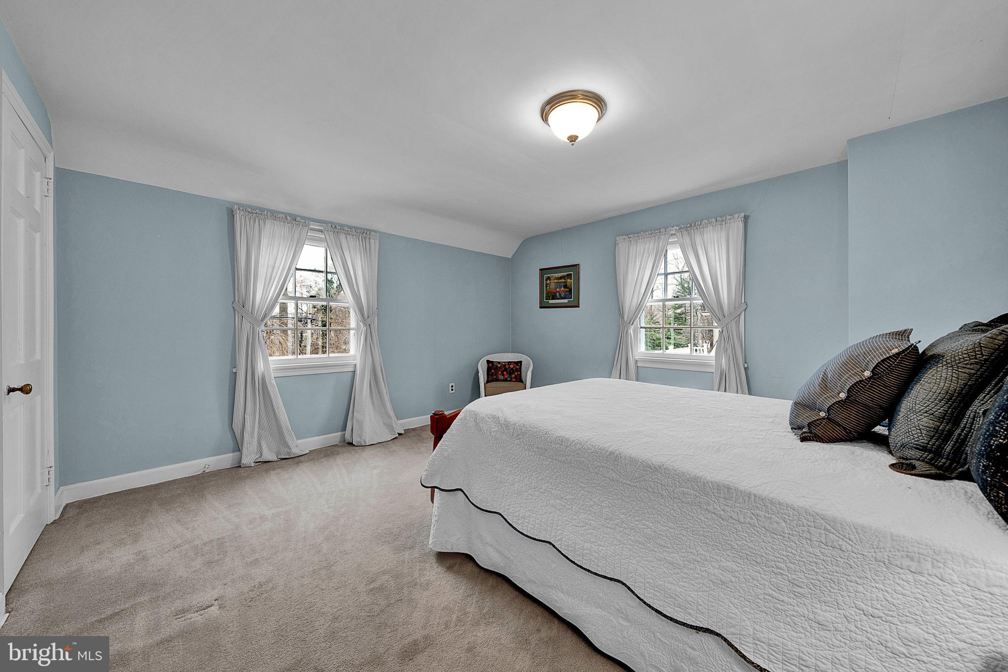 JENKINTOWN MANOR - Residential