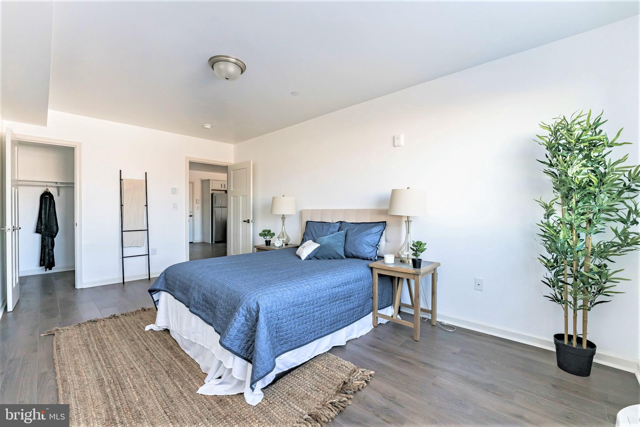 ROXBOROUGH - Residential Lease