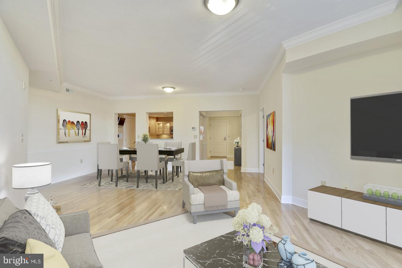 502 W BROAD STREET 310