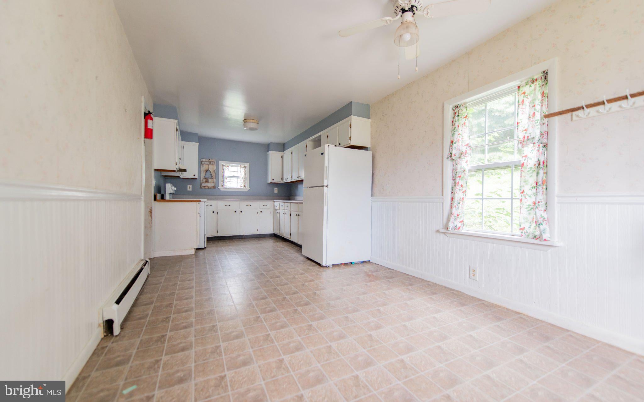 1035 4TH STREET