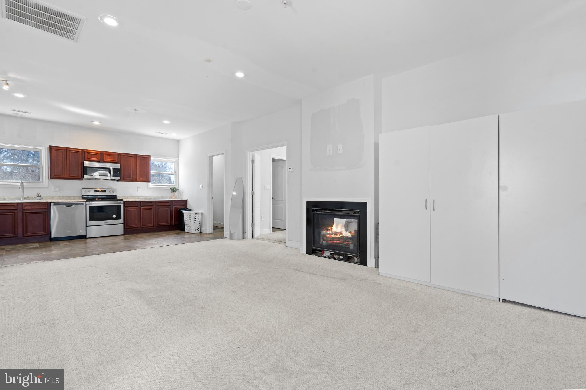 WOODMORE PLAT 9 - Residential