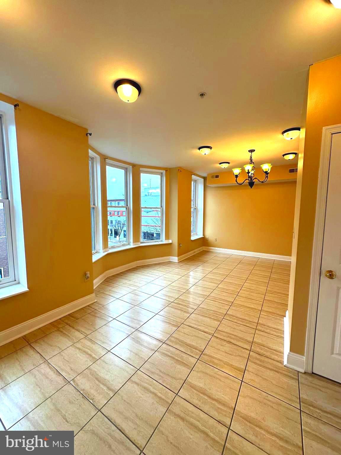 422 W FRANKLIN STREET 2B