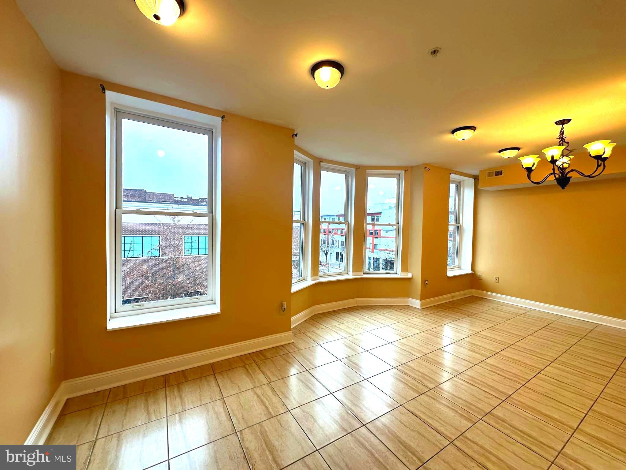 422 W FRANKLIN STREET 2B