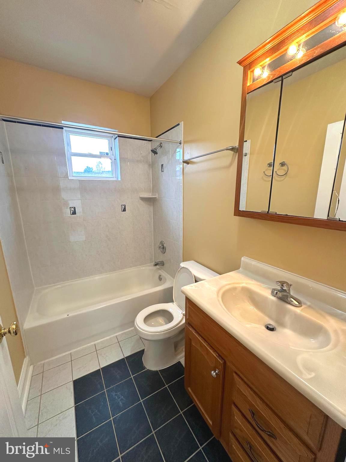 SETON HILL - Residential Lease