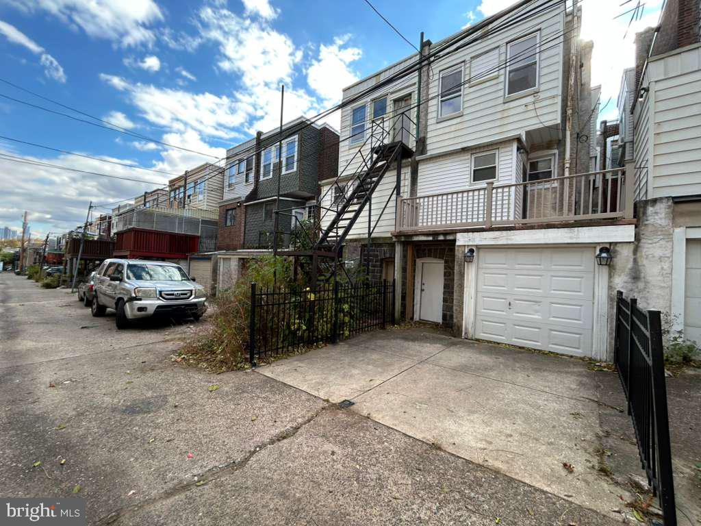 WEST PHILADELPHIA - Residential Lease