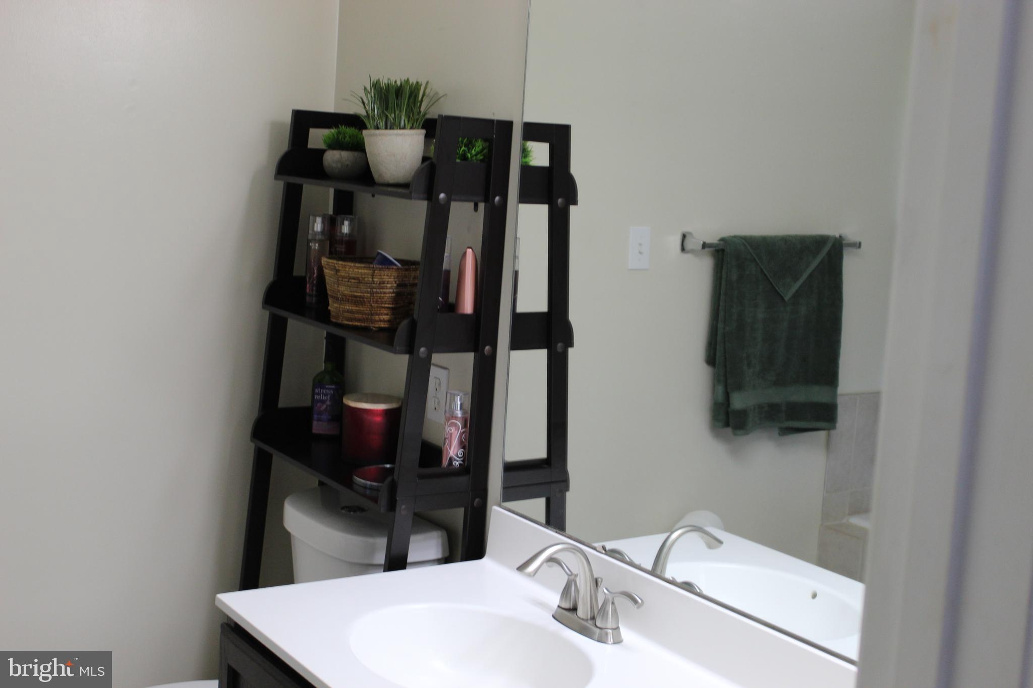 MCDONOGH OAKS - Residential