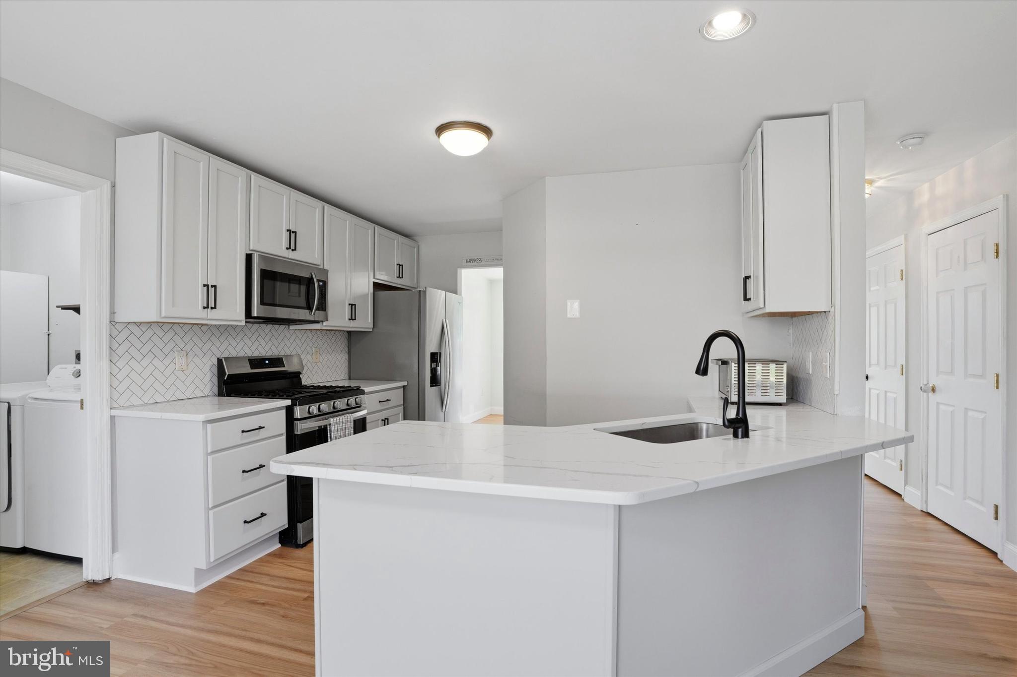 PENNWOOD FARMS - Residential