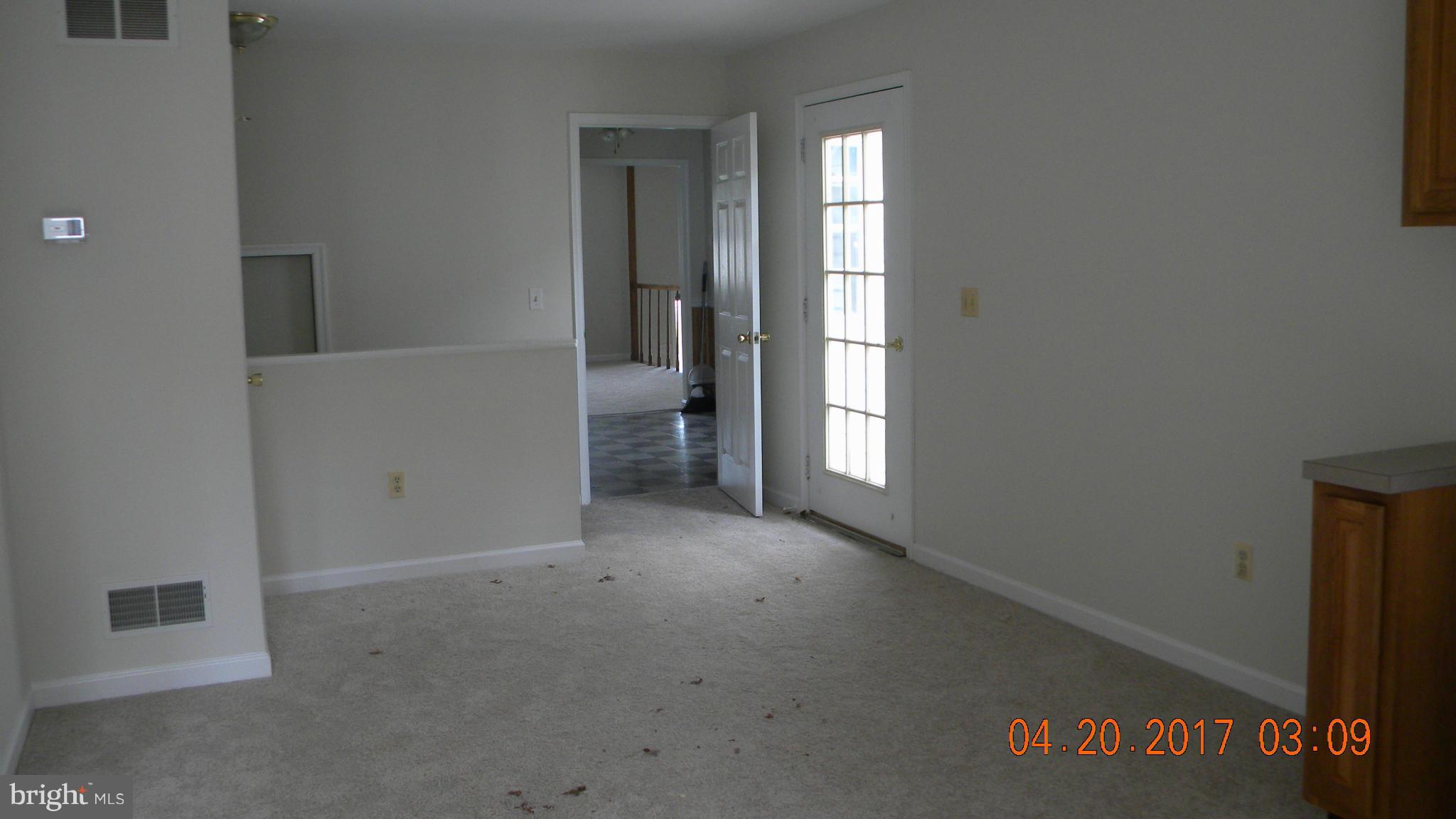 WINFIELD HEIGHTS - Residential