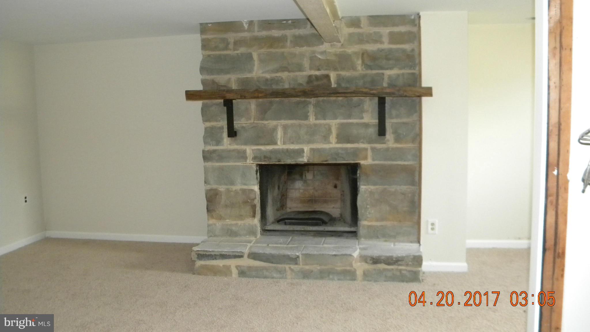 WINFIELD HEIGHTS - Residential