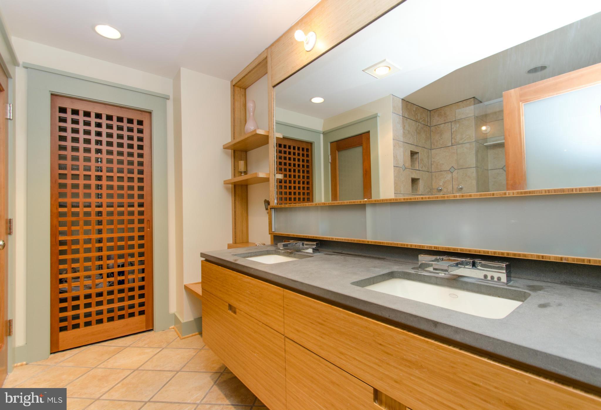 RUXTON CROSSING - Residential Lease