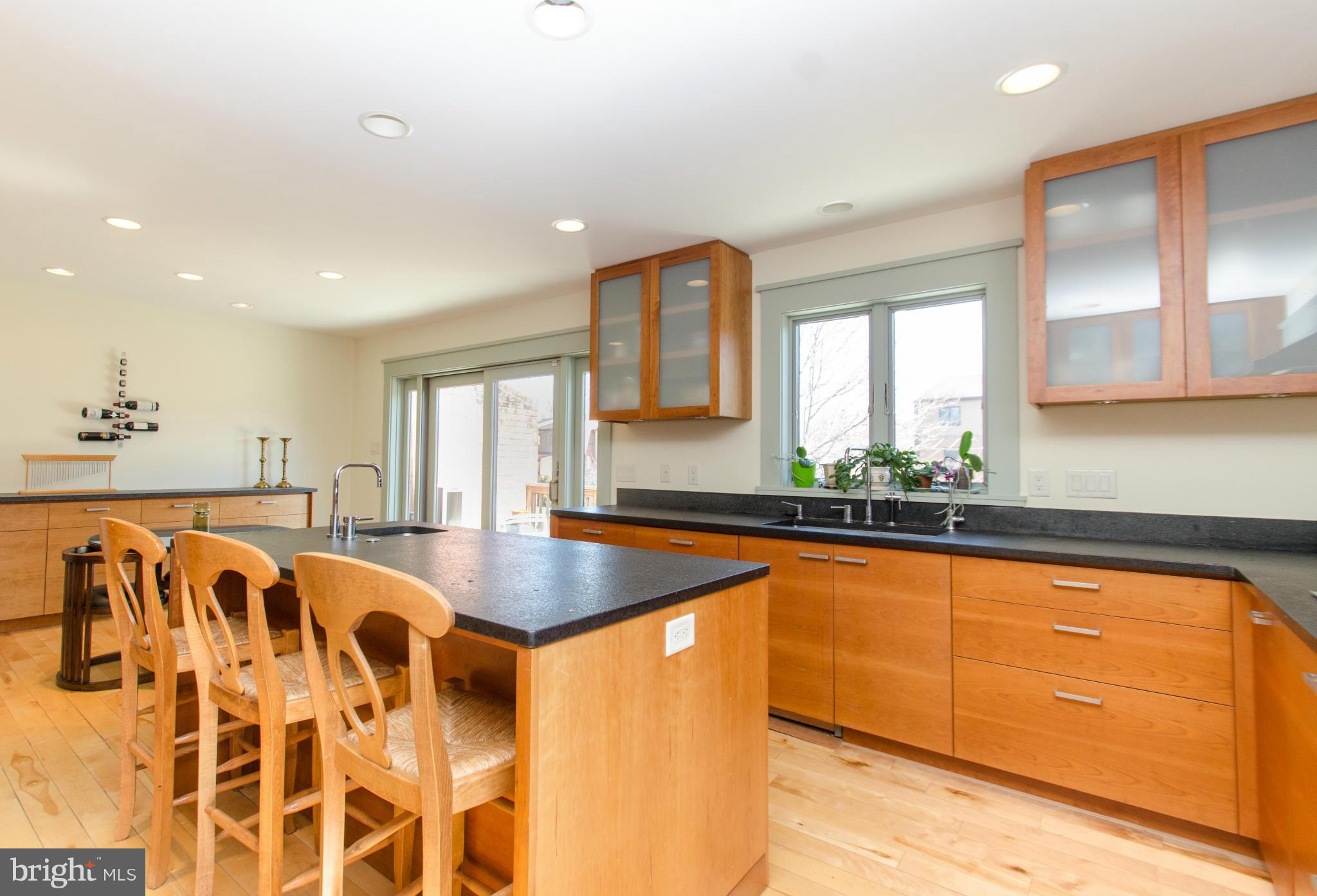 RUXTON CROSSING - Residential Lease