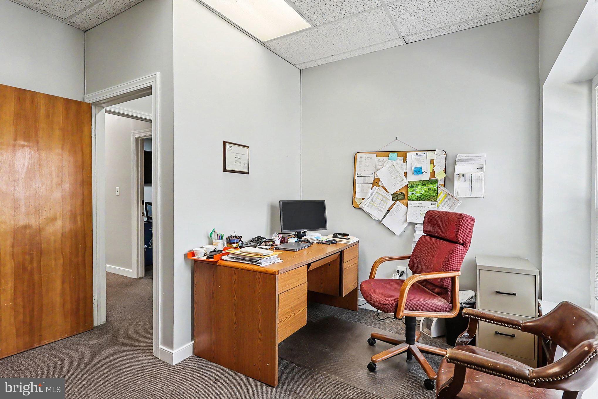 8407 RICHMOND HIGHWAY D 8407D