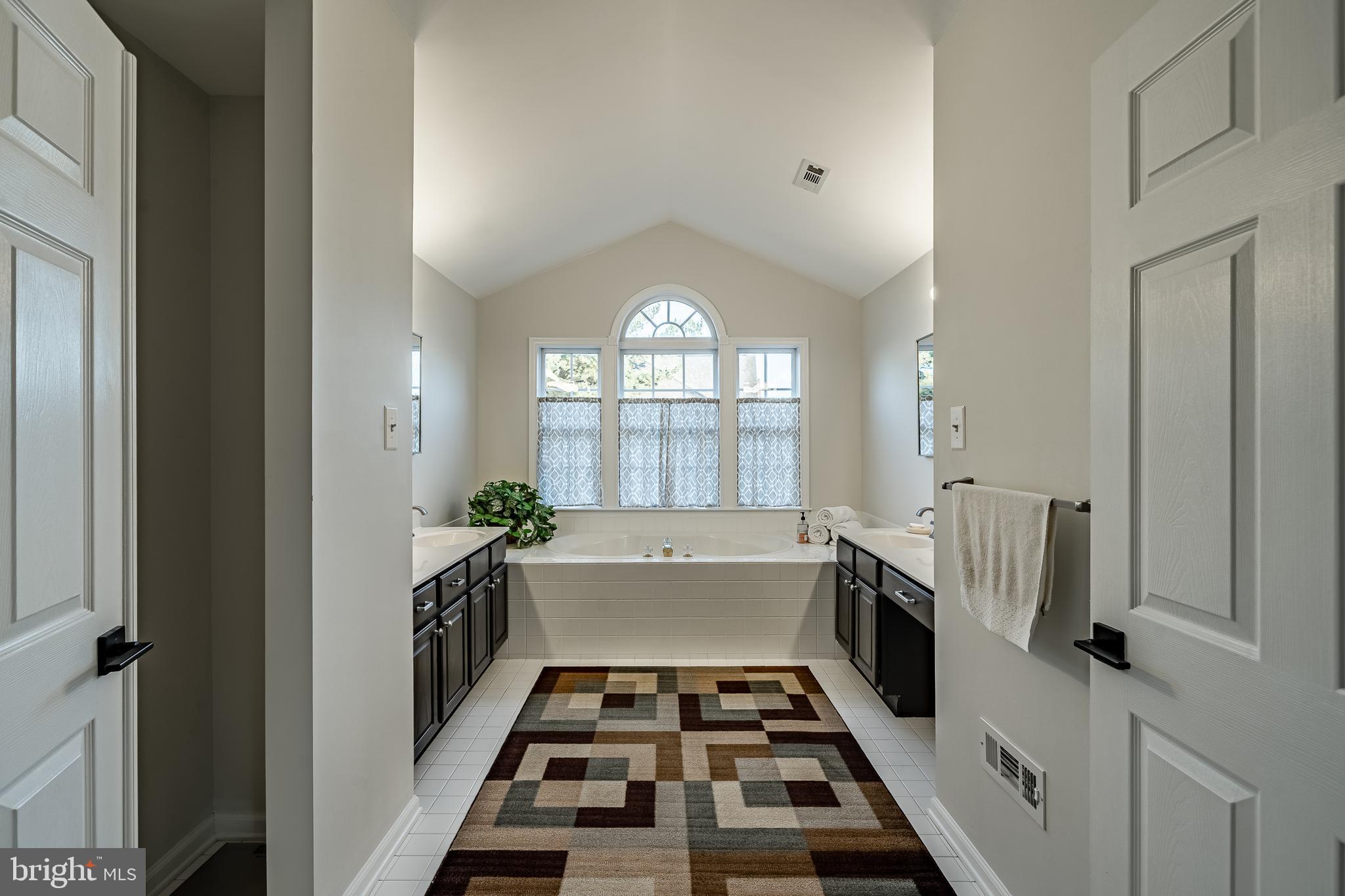 ESTATES AT PROV RE - Residential