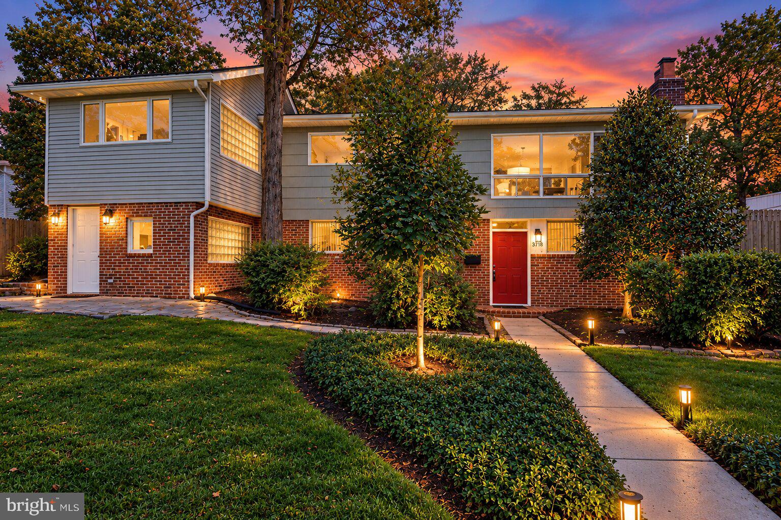 3918 DENFELD COURT
