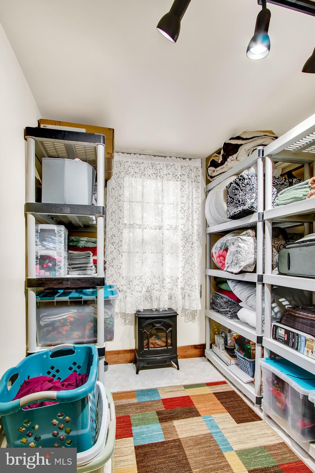 FAWN TWP - Residential