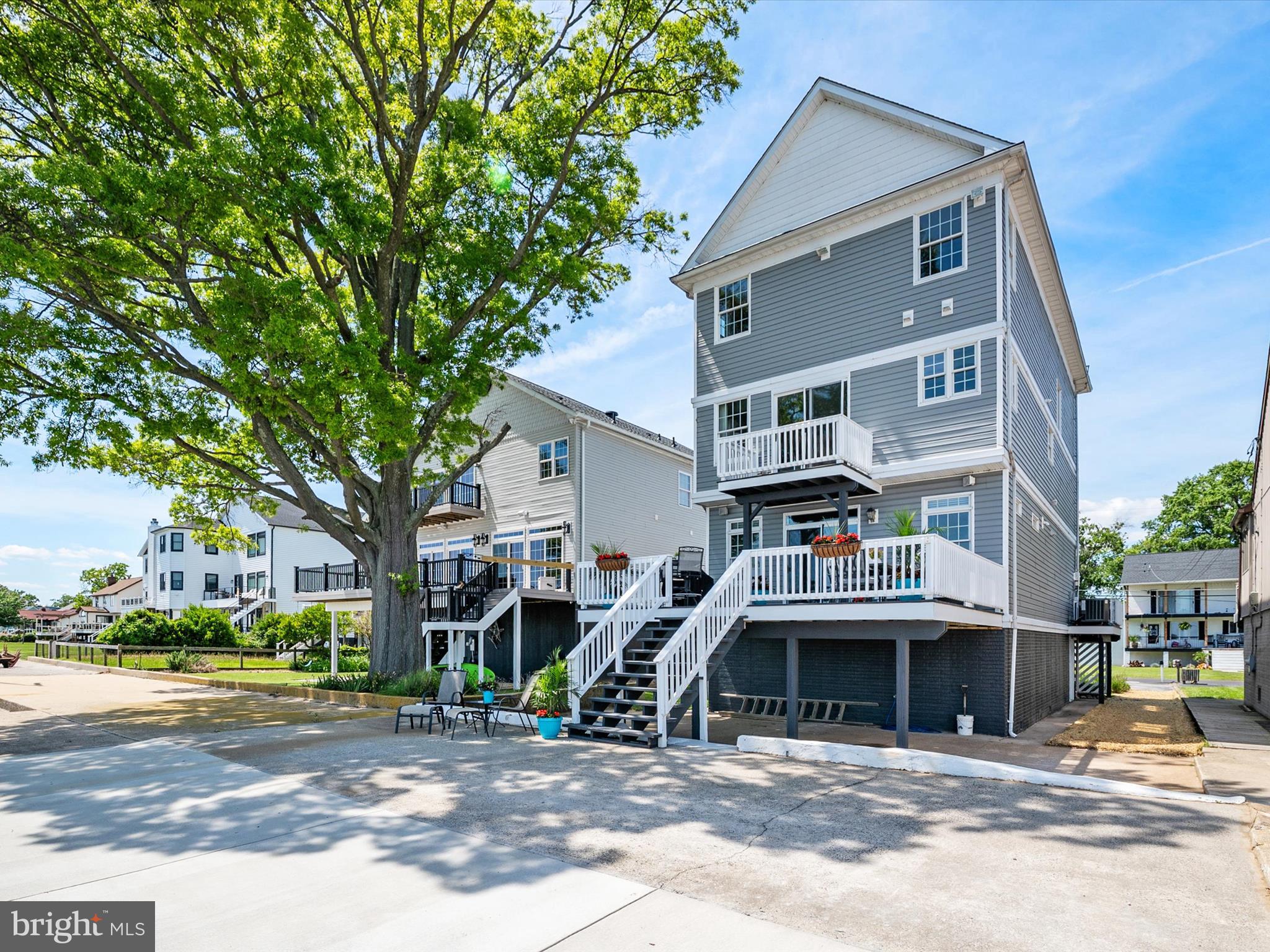 MILLERS ISLAND - Residential