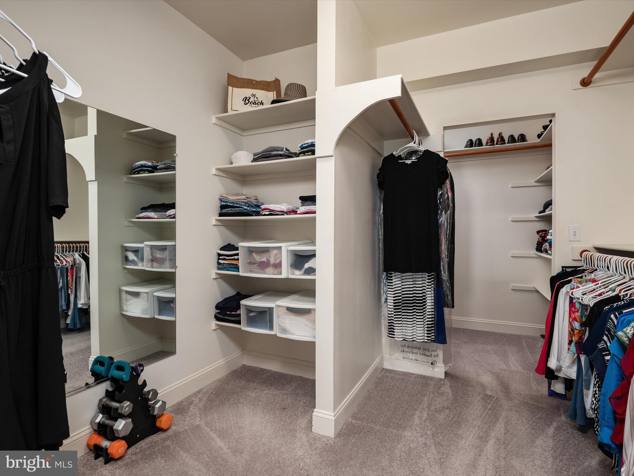 MILLERS ISLAND - Residential