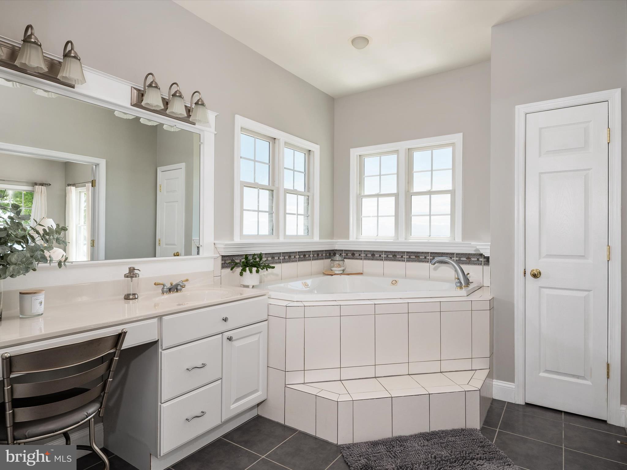 MILLERS ISLAND - Residential