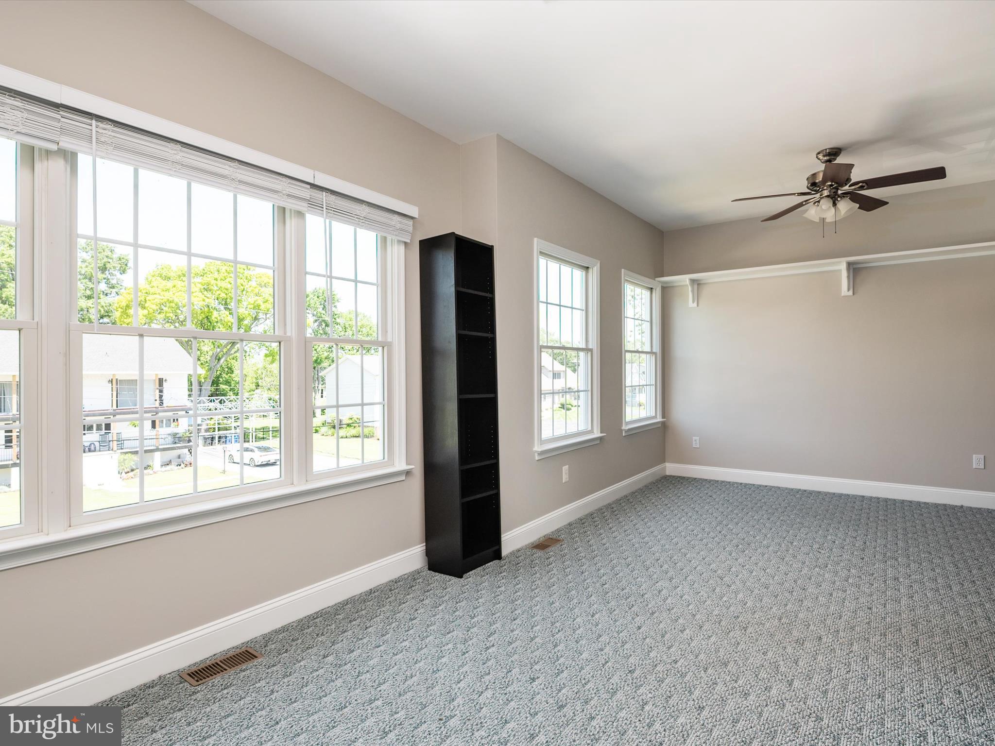 MILLERS ISLAND - Residential