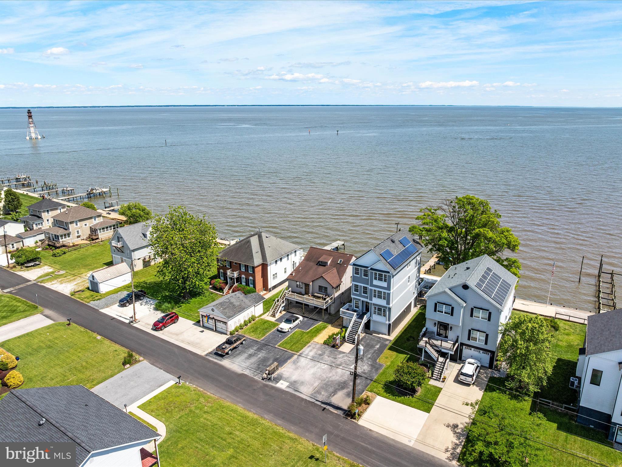 MILLERS ISLAND - Residential