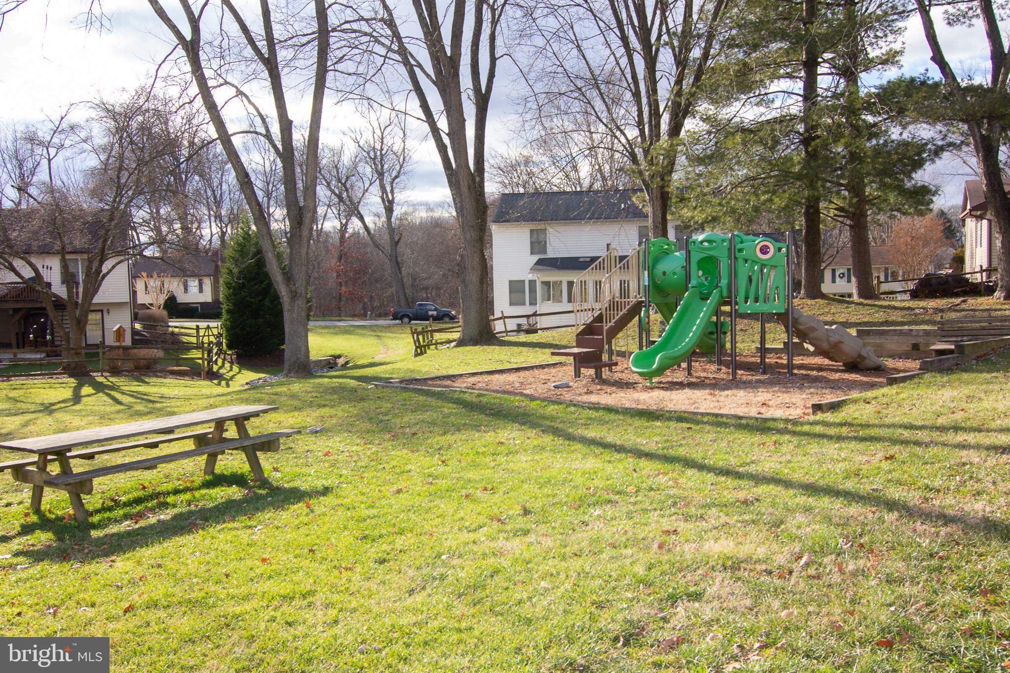 CARROLLTOWNE - Residential