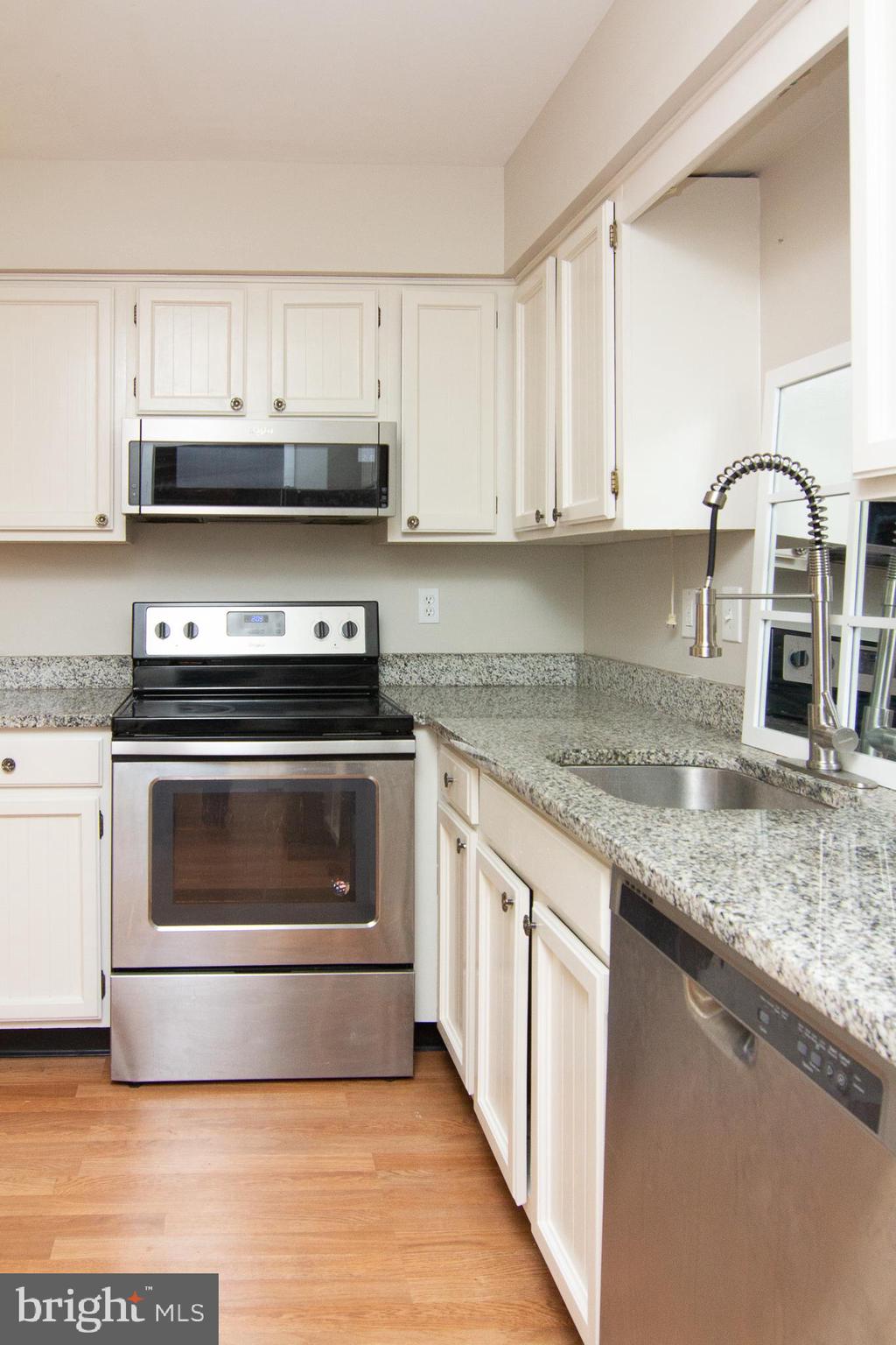 CARROLLTOWNE - Residential