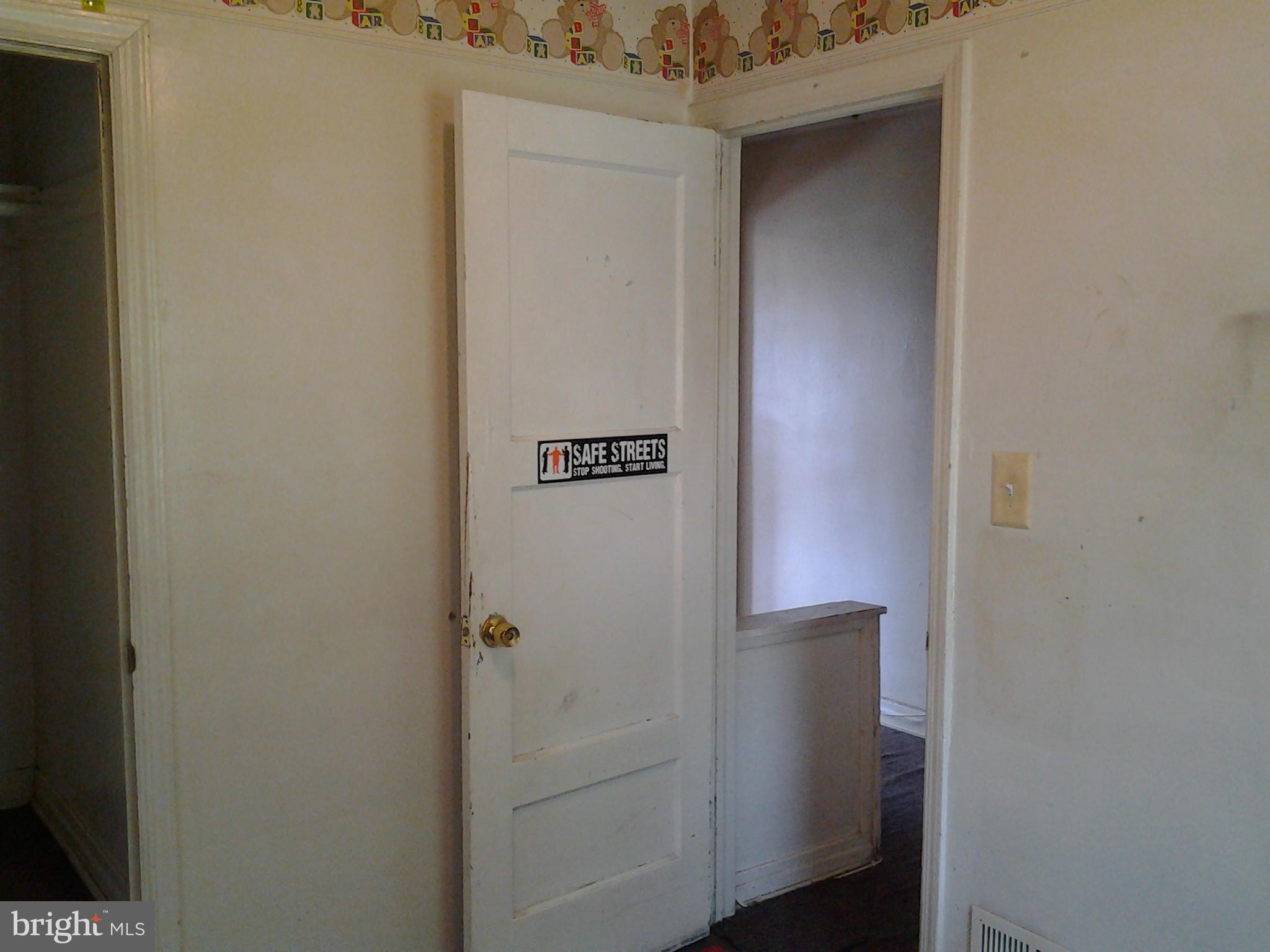 CHERRY HILL - Residential