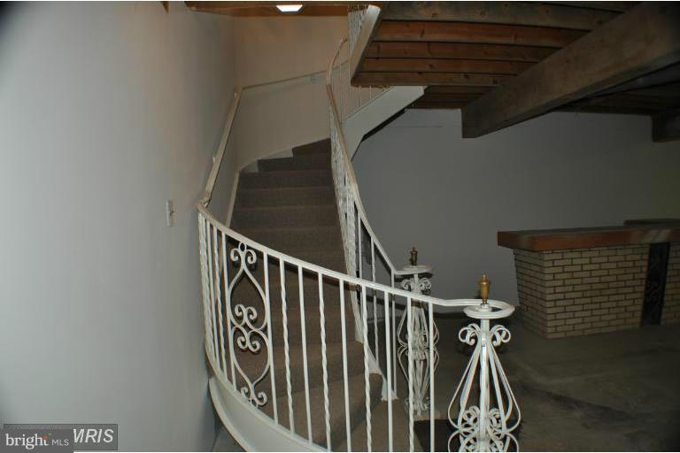 CEDARLAWN - Residential Lease