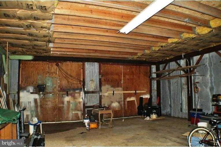 CEDARLAWN - Residential Lease