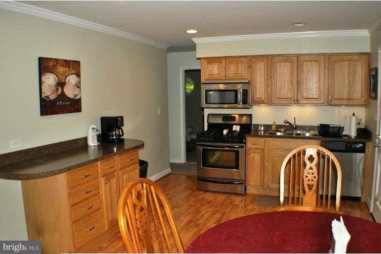 CEDARLAWN - Residential Lease