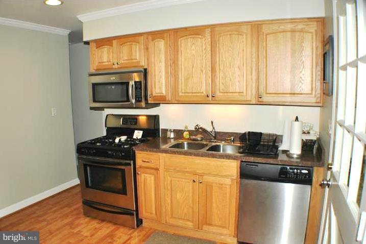 CEDARLAWN - Residential Lease