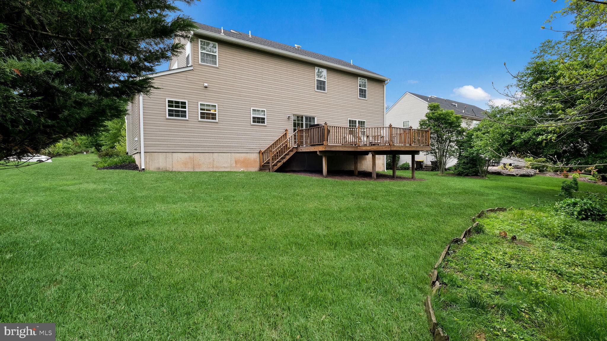 REDSTONE WOODS - Residential