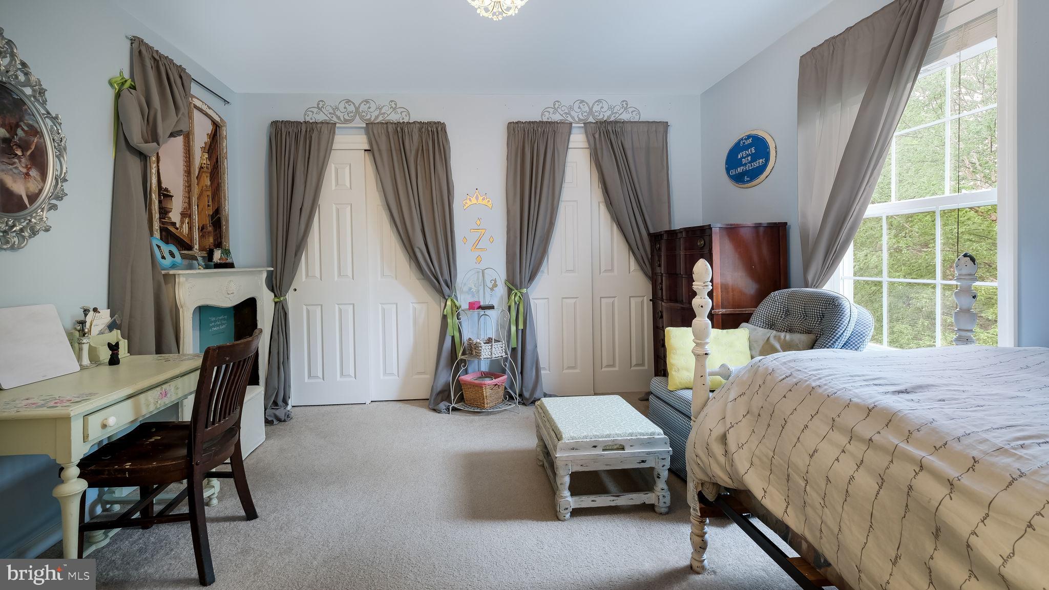 REDSTONE WOODS - Residential