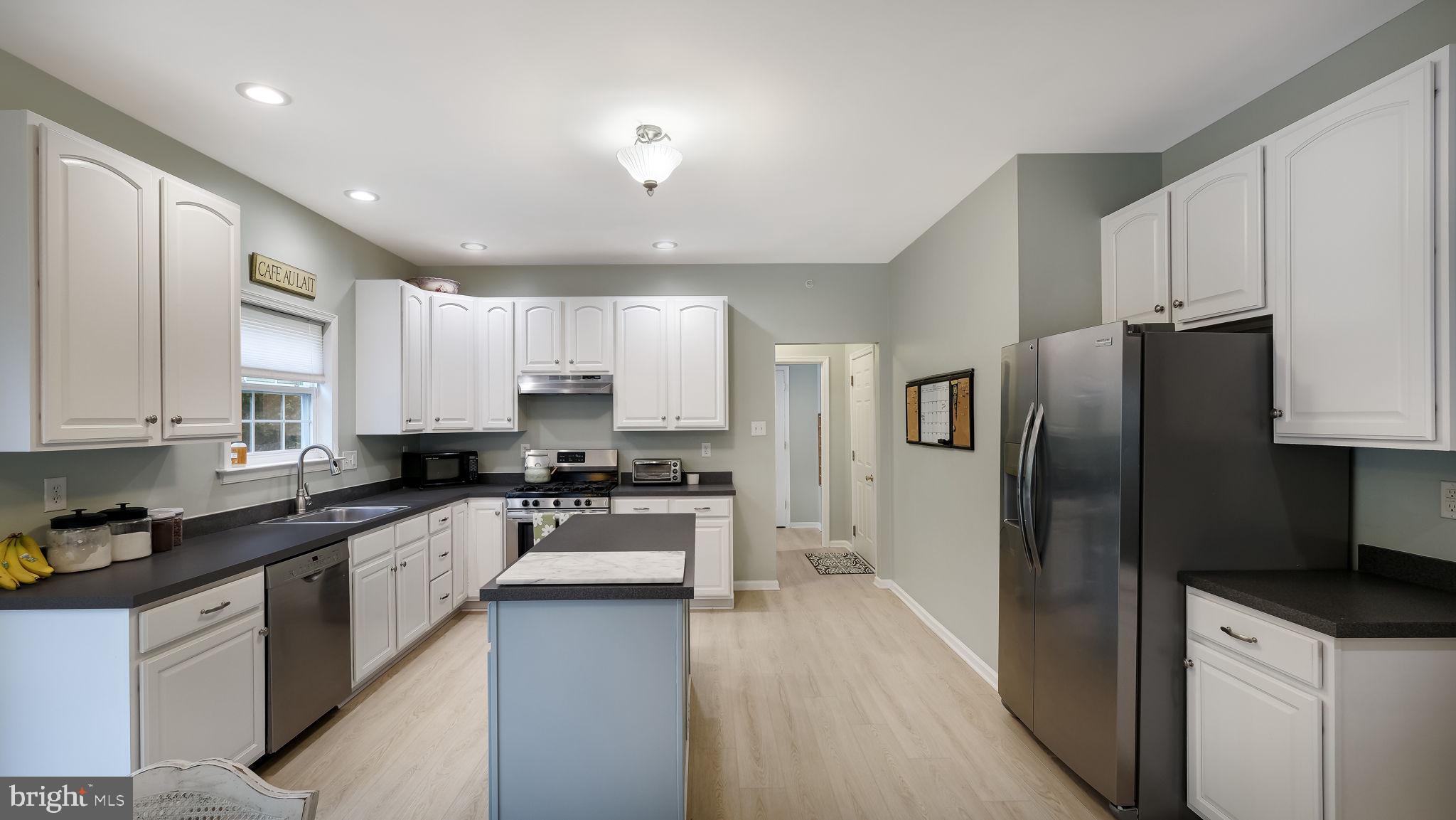 REDSTONE WOODS - Residential