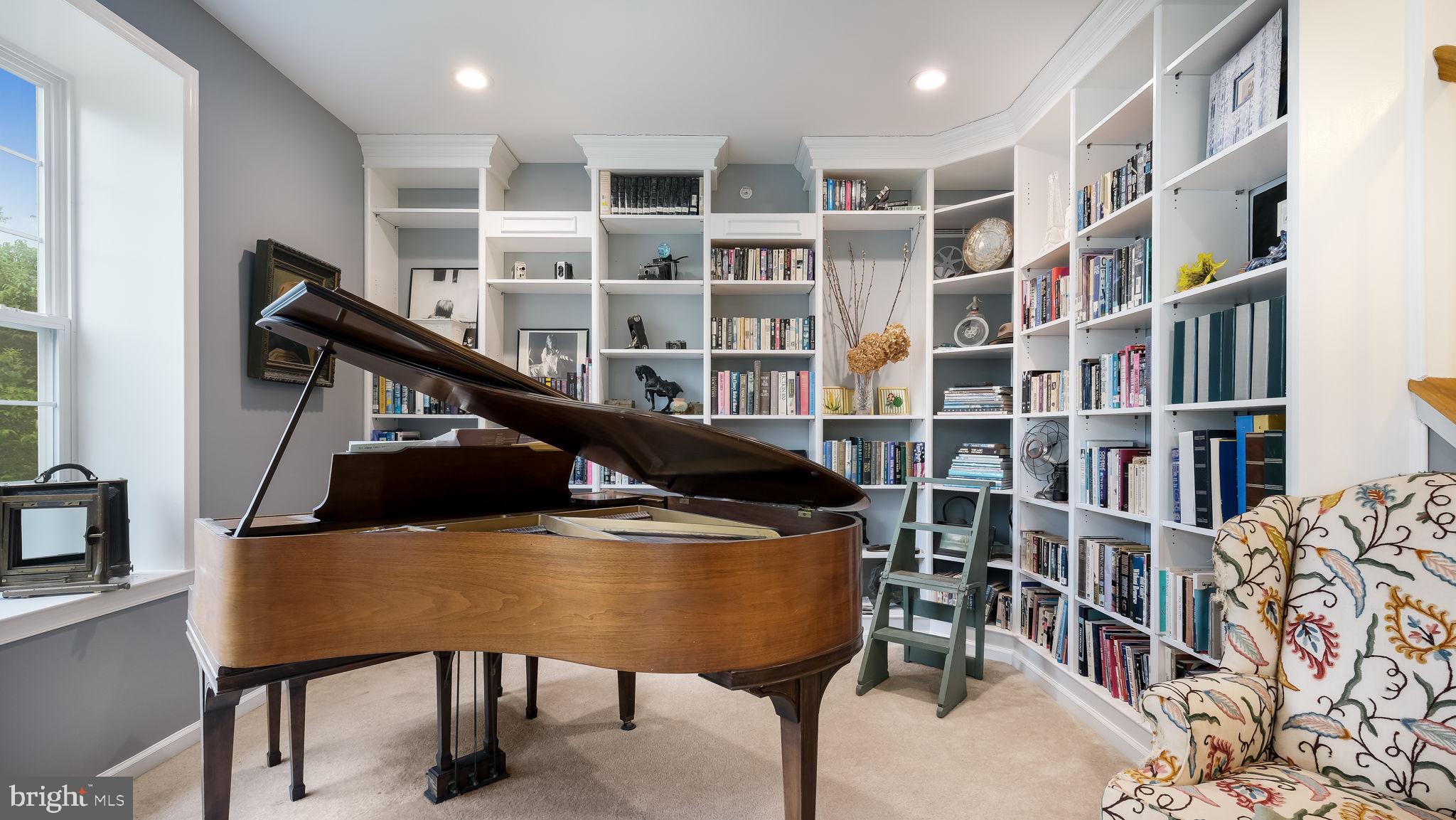 REDSTONE WOODS - Residential