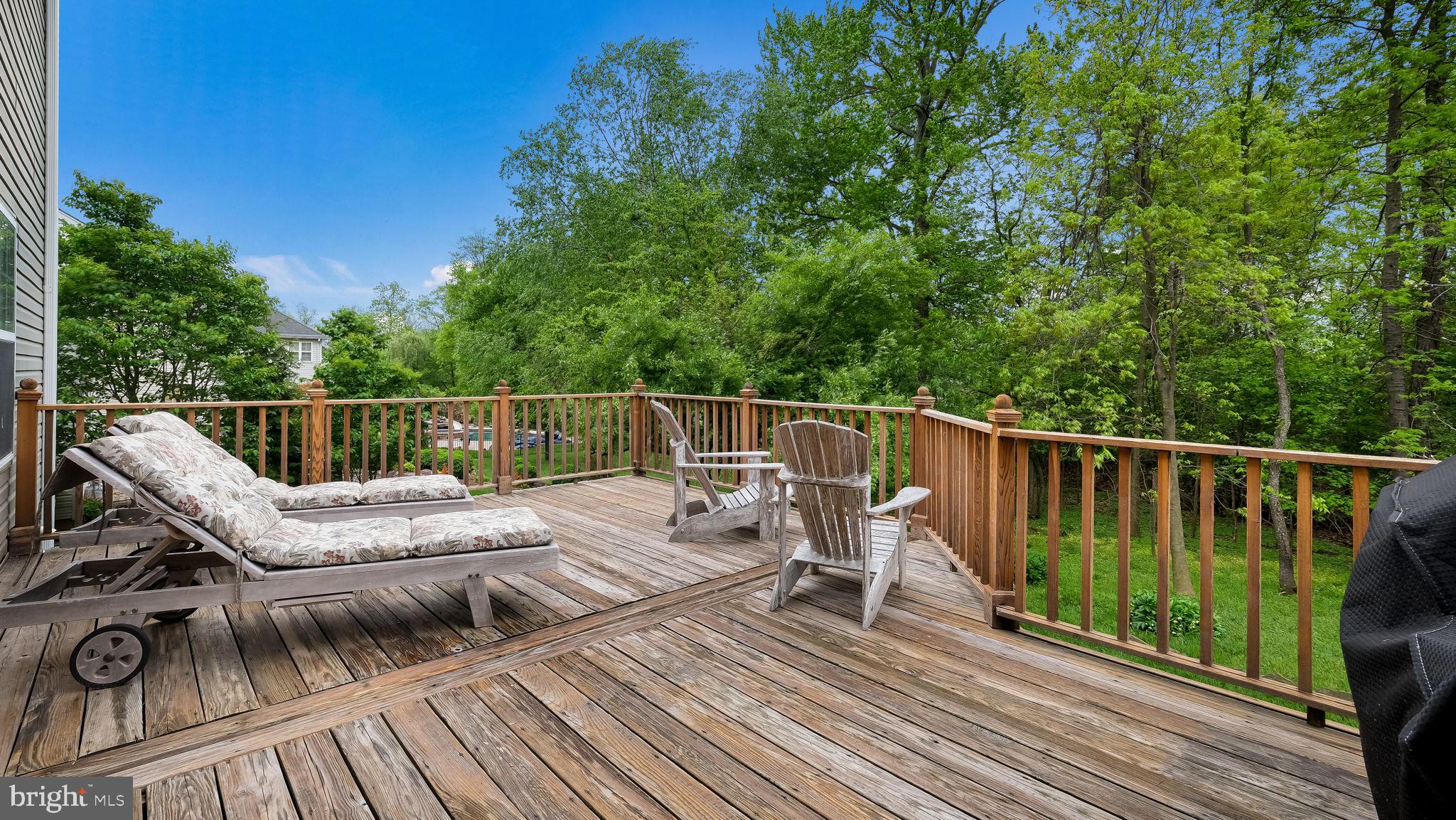 REDSTONE WOODS - Residential