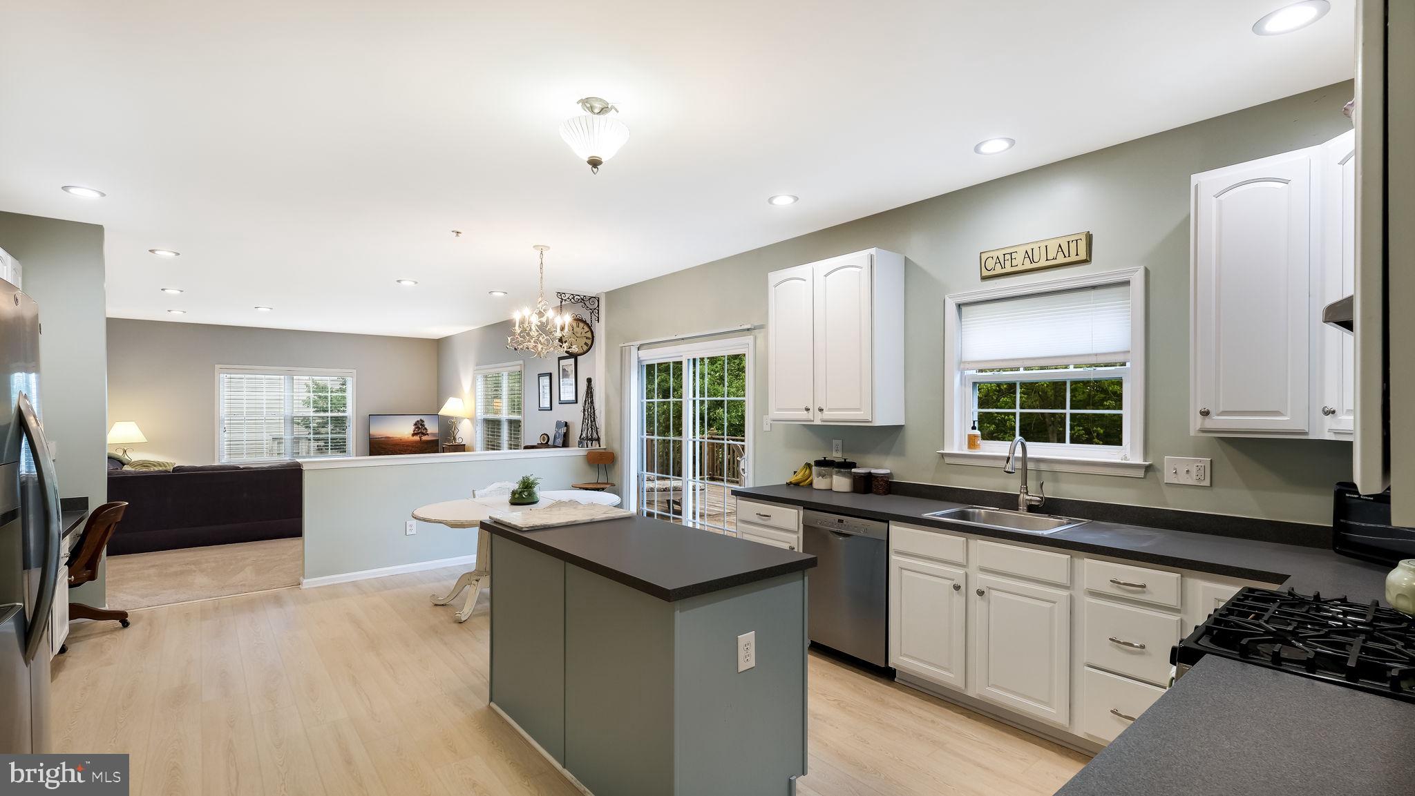 REDSTONE WOODS - Residential