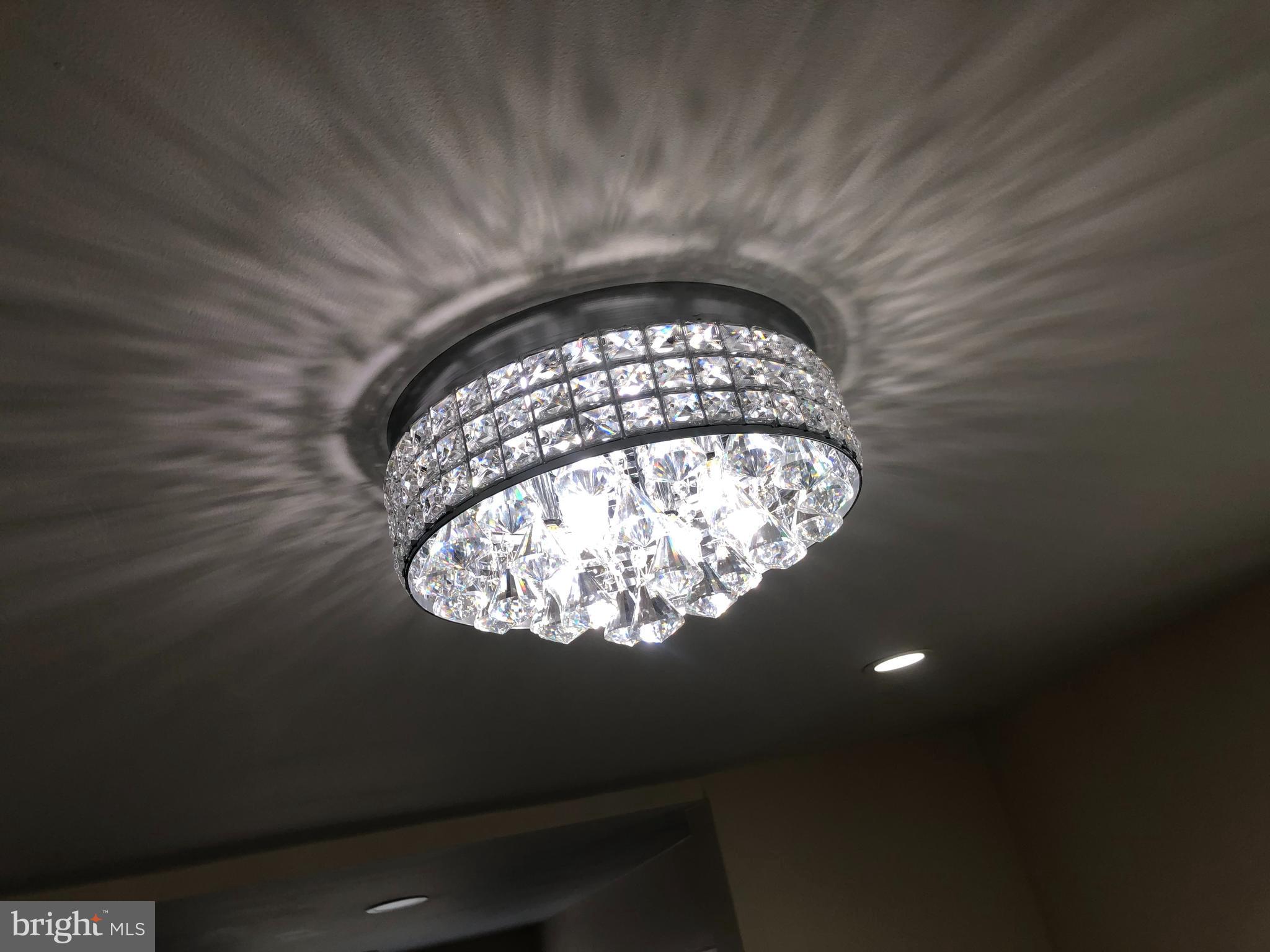 HOLABIRD PARK - Residential