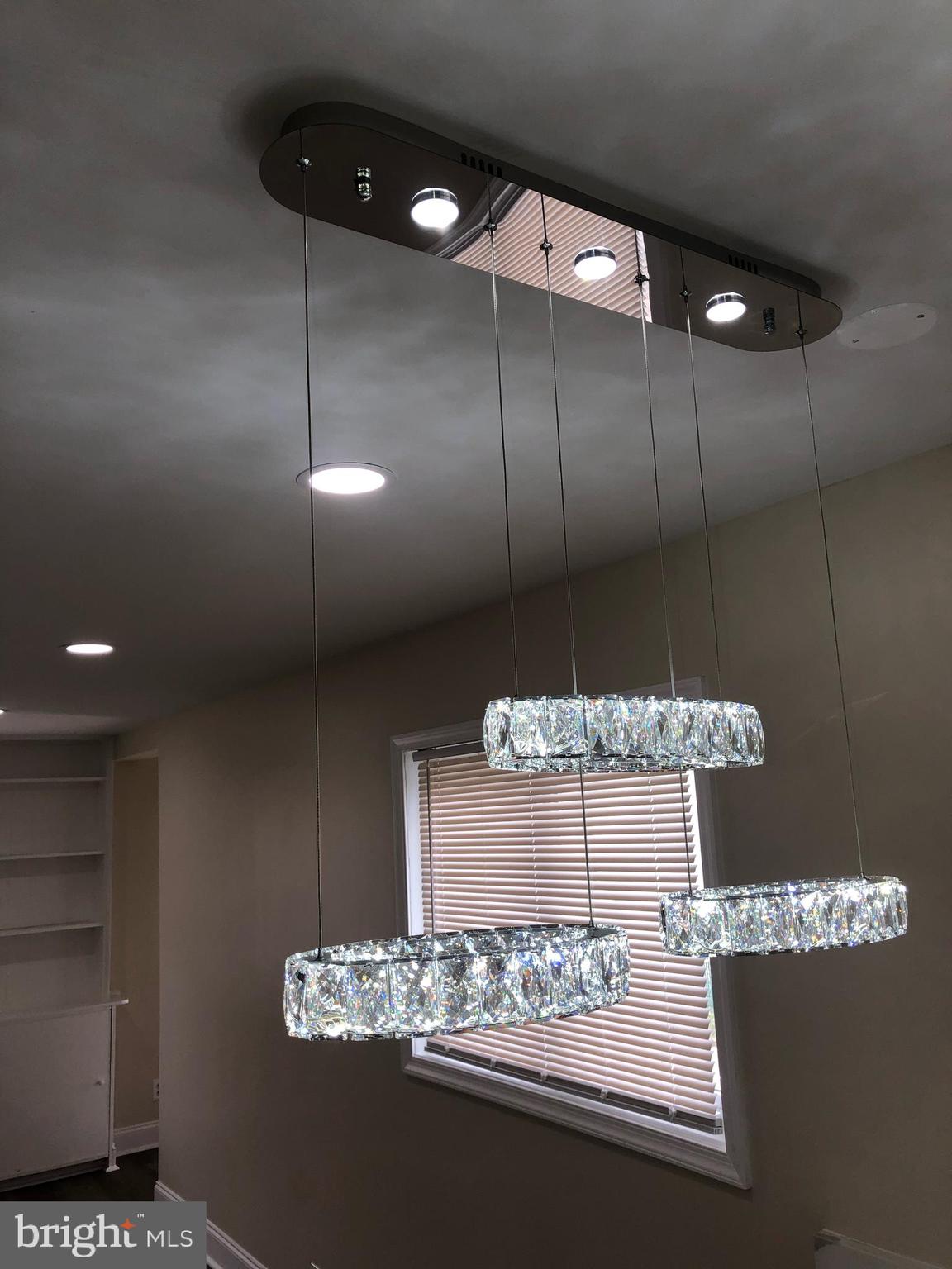 HOLABIRD PARK - Residential