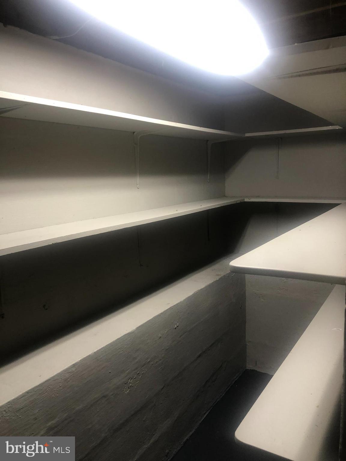 HOLABIRD PARK - Residential