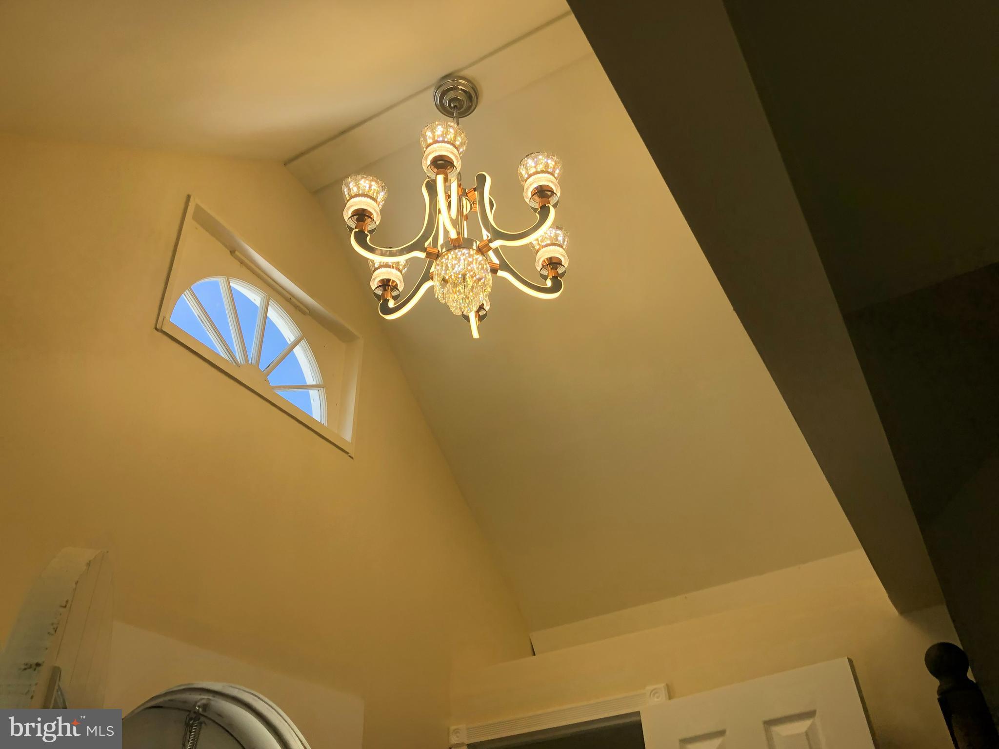 HOLABIRD PARK - Residential