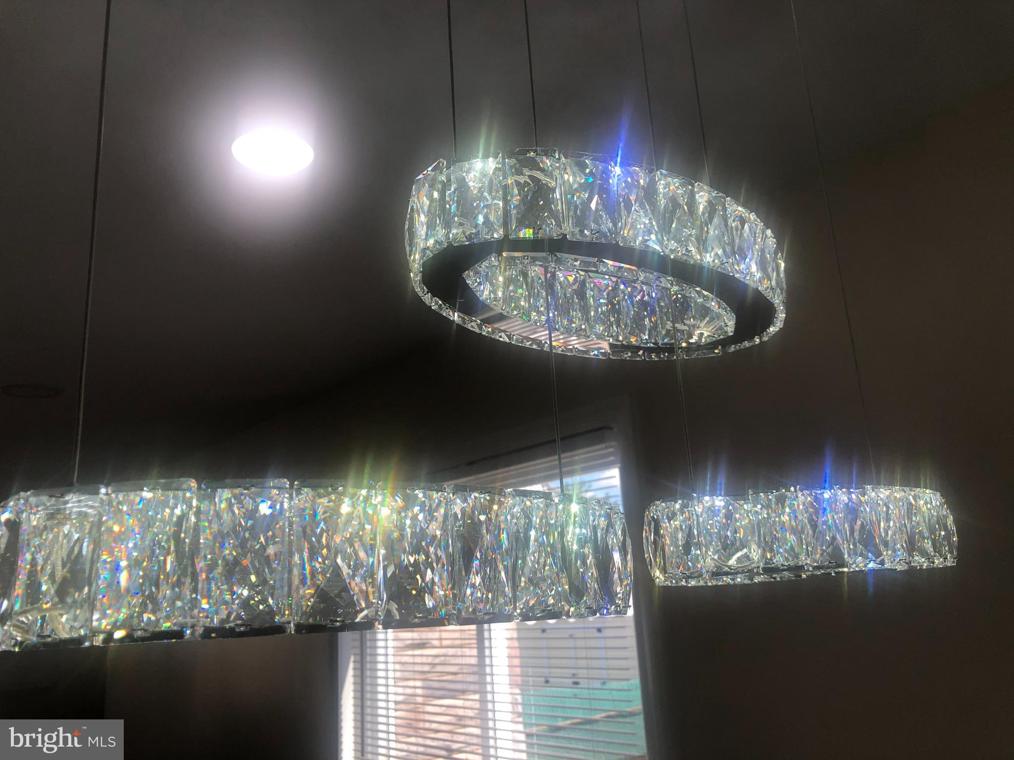 HOLABIRD PARK - Residential