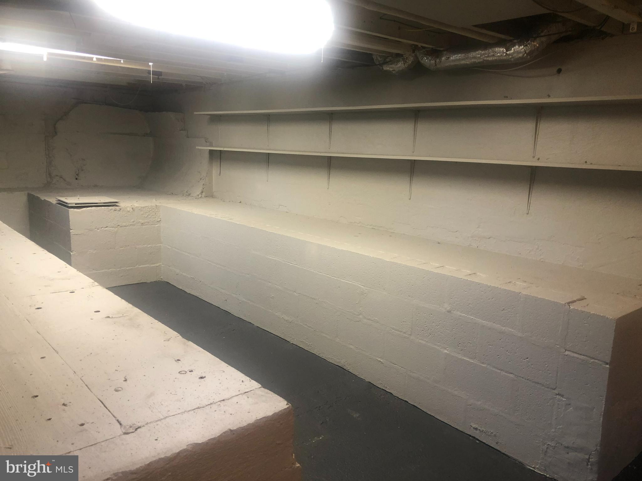 HOLABIRD PARK - Residential