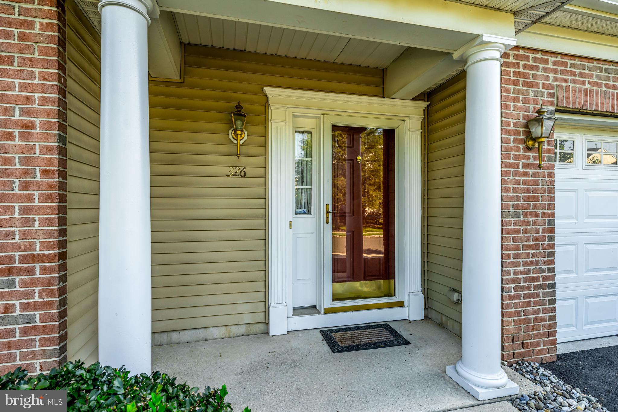 326 HELEN DRIVE