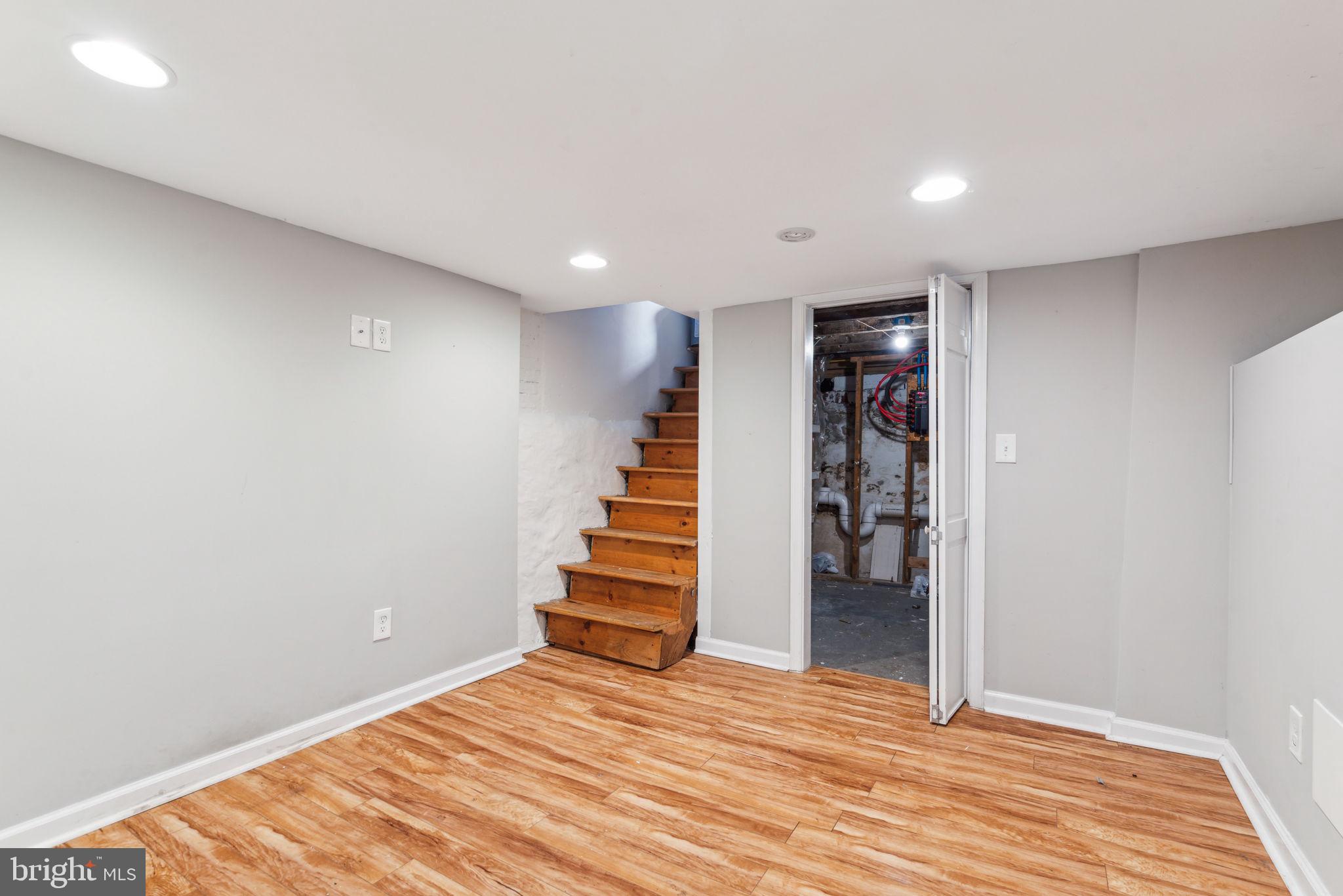 GRADUATE HOSPITAL - Residential