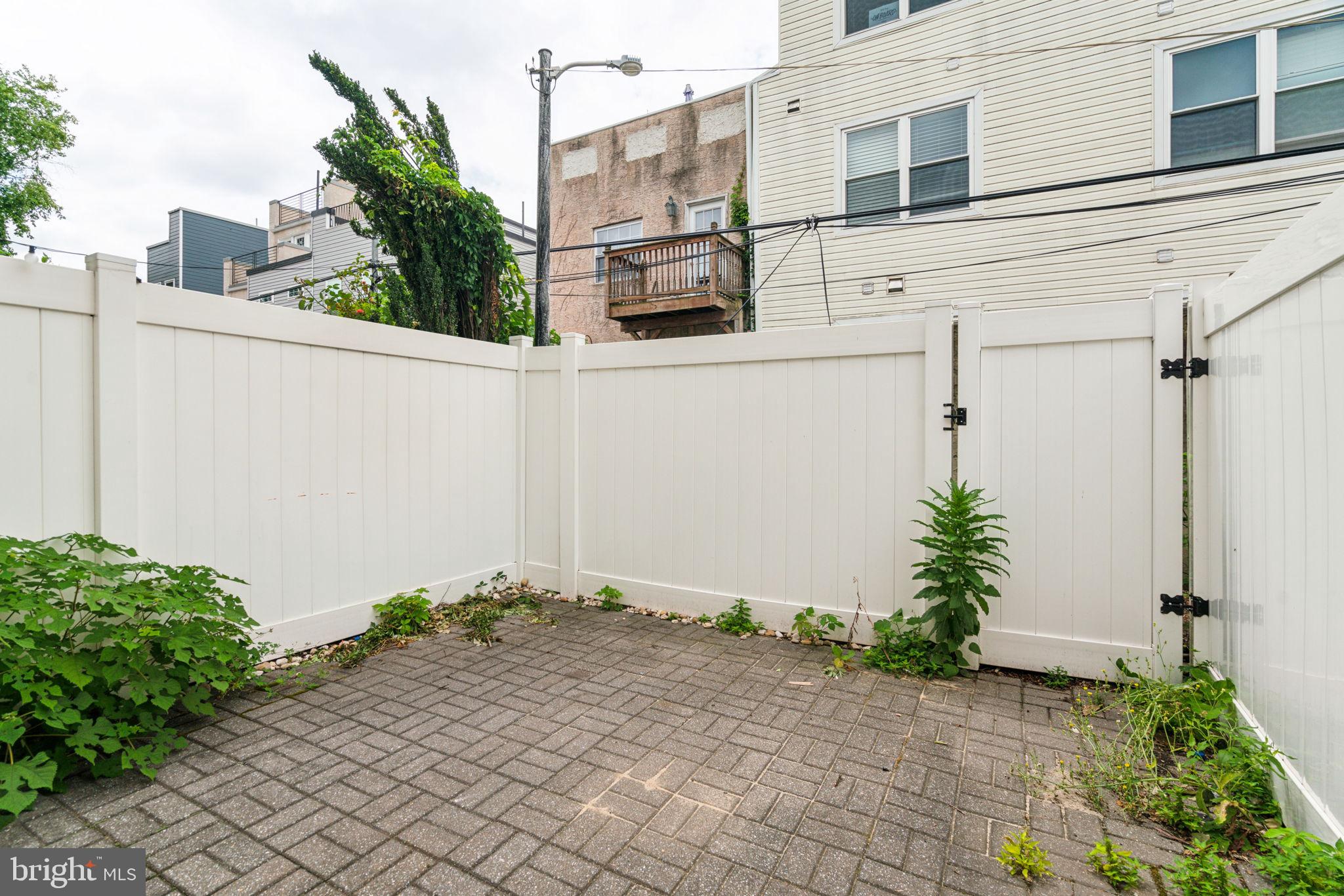 GRADUATE HOSPITAL - Residential