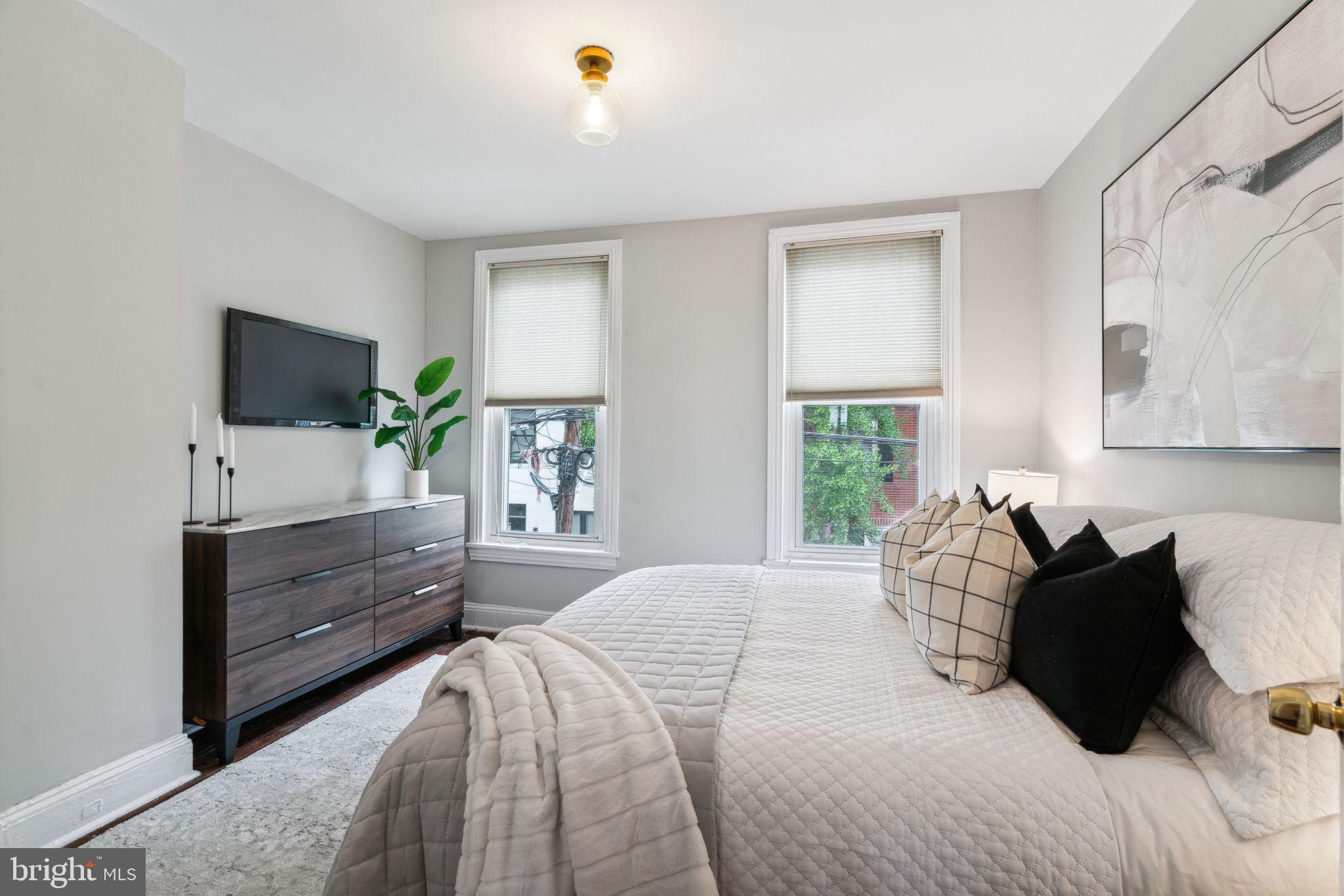 GRADUATE HOSPITAL - Residential