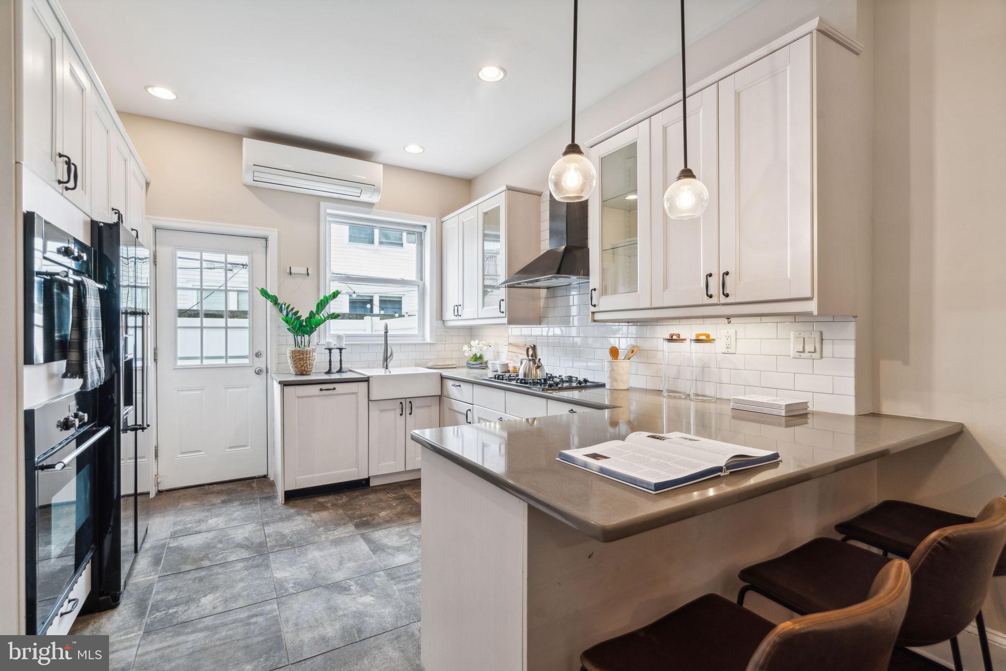 GRADUATE HOSPITAL - Residential