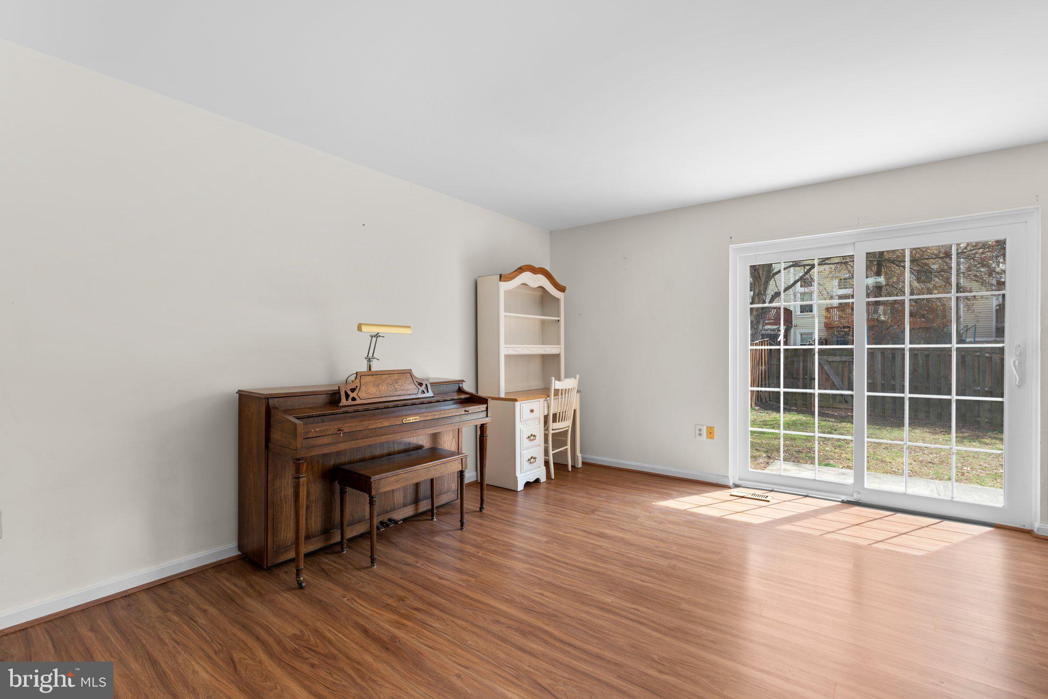 LONG GATE - Residential