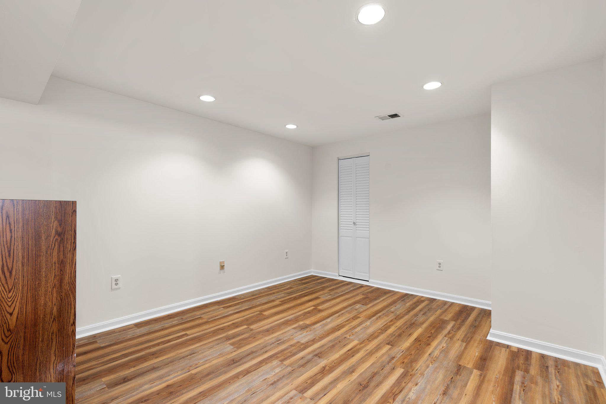 LONG GATE - Residential